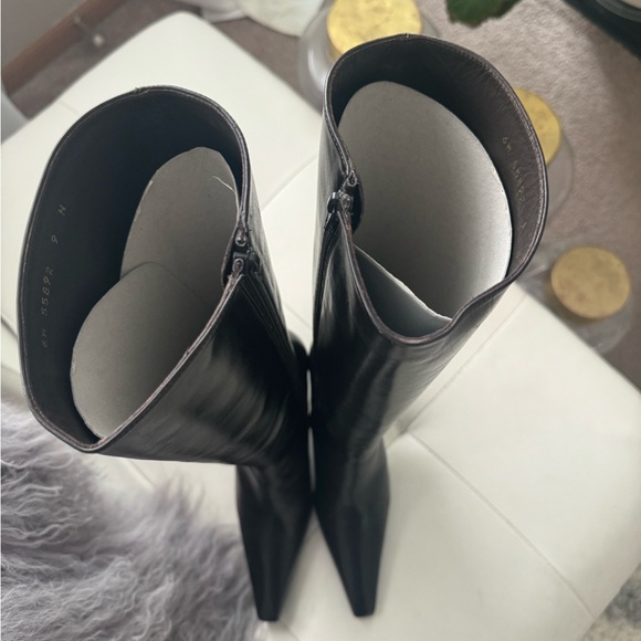 Stuart Weitzman
Women's Stuart Square Pointed Toe High Heel Knee High Boots 9 N - Picture 4 of 8